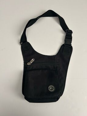 Everest Black Crossbody Sling Bag